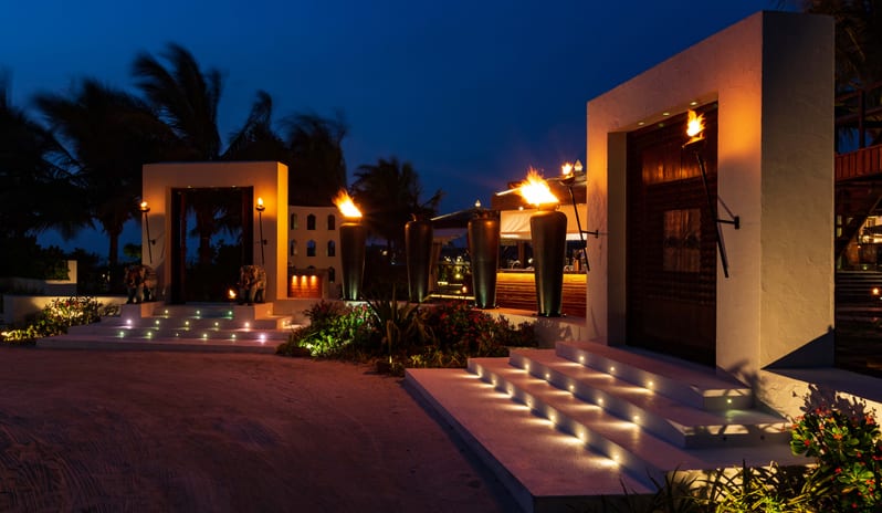 OZEN RESERVE BOLIFUSHI, Tradition Saffron Exterior